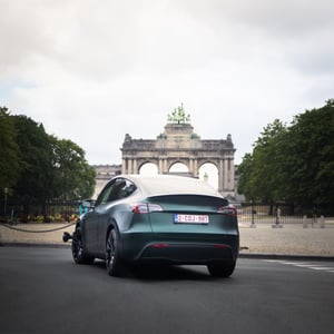 BE - Model Y- Vertical