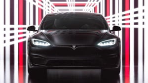 EU - Model S Plaid